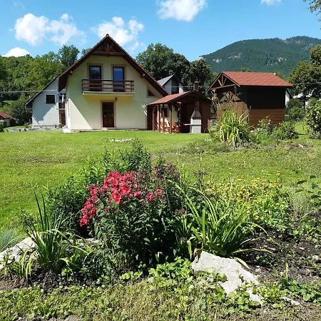 Monika Nyaraló Prószék