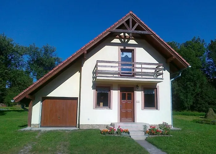 Semesterbostad Monika